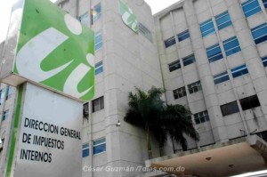 DGII_FACHADA-573fcb5ab1939fe29200af9f78f54ab9