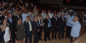 Andrés Bautista toma juramento a abogados del PRM.