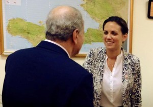 José Serulle Ramia y la ministra de Haití, Stéphanie Balmir.