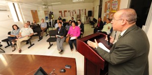 José Manuel Puello, director regional norte de Salud, encabezó actividad en Santiago.