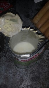 Lata de Guandules con coca (1)