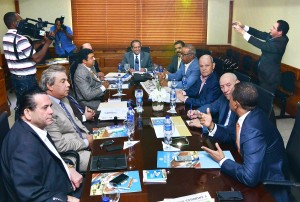 Miembros de la comisión especial del Senado.