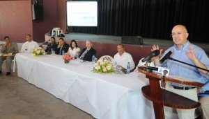 Francisco Domínguez Brito habla en encuentro de Sosúa, Puerto Plata.