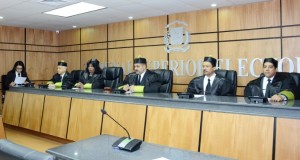 Jueces titulares del Tribunal Superior Electoral.