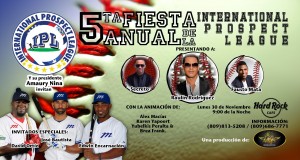 Artistas y peloteros de Grandes Ligas juntos en una fiesta.