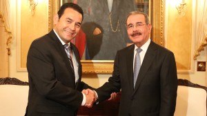 Jimmy Morales y Danilo Medina.