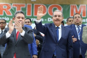 Emilio Rivas y Danilo Medina.