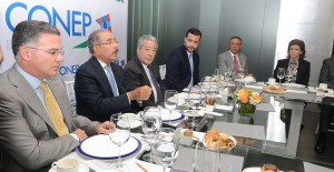 Danilo Medina reunido con la matrícula del Conep.