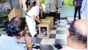 En Monte Plata se denuncian irregularidades en las votaciones.