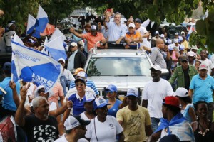 Luis Abinader encabezó recorrido por provincias de la región Este.