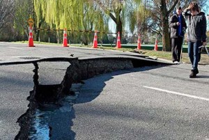 Daño en una carretera causado por terremoto en Oklahoma, 3 de septiembre 2016