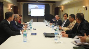 Representantes de la Comisión de Seguridad Interna reunidos en el Palacio Nacional.