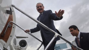 Danilo Medina en uno de sus viajes.