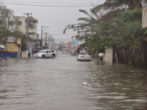 Inundación en la ciudad de Baní.