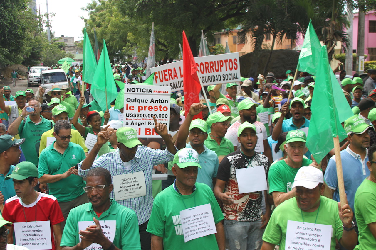 marcha-verde-exige-investigaci-n-penal-sobre-plantas-de-punta-catalina