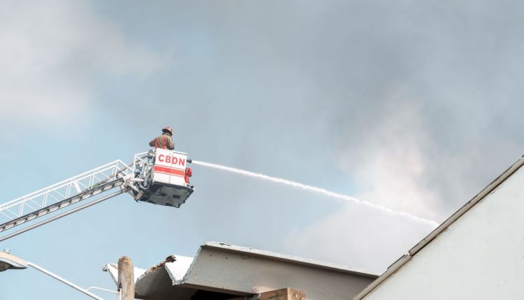 bomberos colchonería la reina