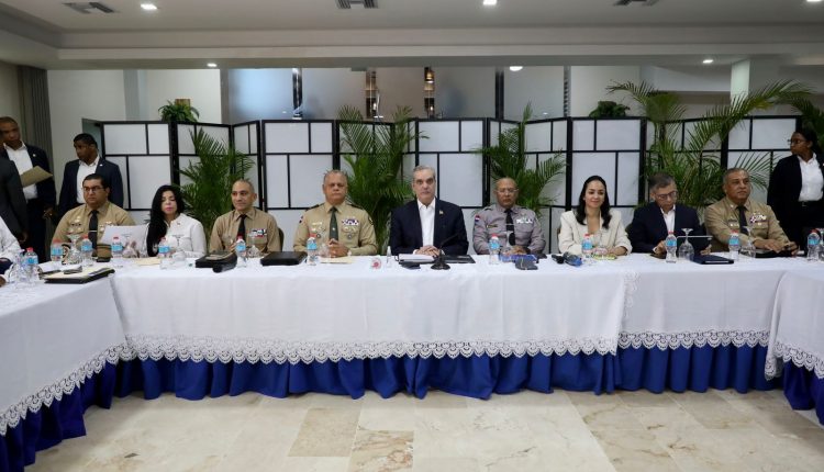 Reunión en el Palacio de la Policía Nacional.