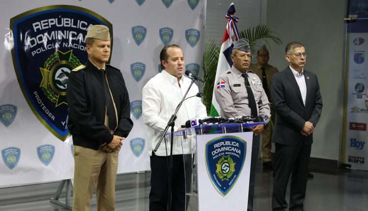 Paliza ofrece detalles después de reunión sobre el plan de seguridad ciudadana.