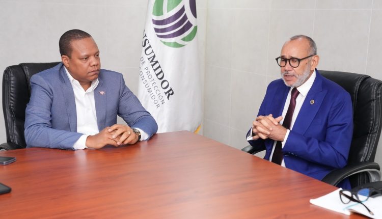 Eddy Alcántara y Víctor Castro.