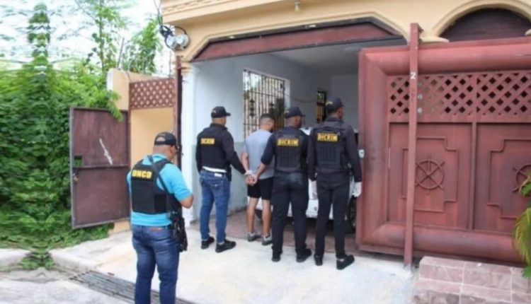 Algunos de los detenidos en lucha contra las drogas y el lavado en Operación Arrecife.