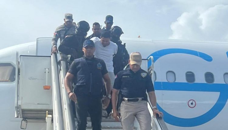 Deportado desde Estados Unidos.
