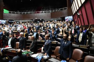 Sesión de los diputados en discusión del Código Penal.