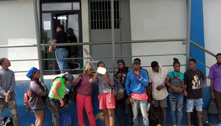 Indocumentados detenidos en Dajabón