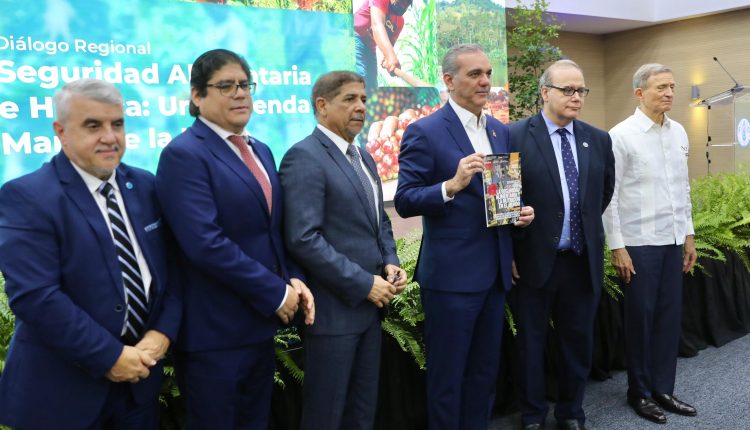 Luis Abinader encabezó actividad de la FAO.