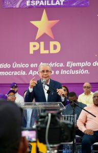 Danilo Medina habla en asamblea del PLD en Moca.