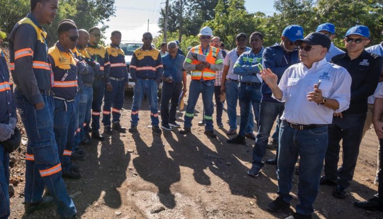Operativo contra fraude eléctrico en San Pedro de Macorrís.
