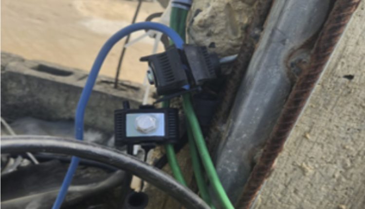 Conexión ilegal detectada por Edeeste en San Pedro de Macorís.