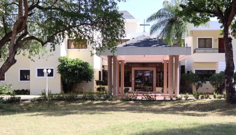 Fachada de la Conferencia Episcopal Dominicana.