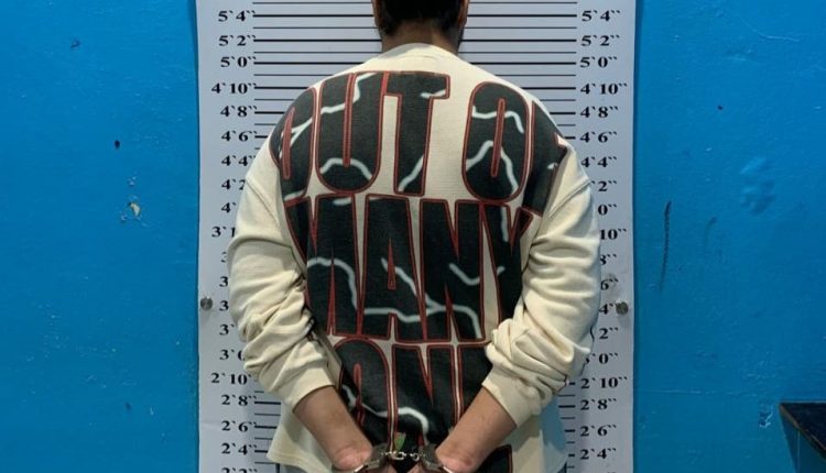 Roberto Rivera Soto, detenido por alijo de 118 paquetes de cocaína.