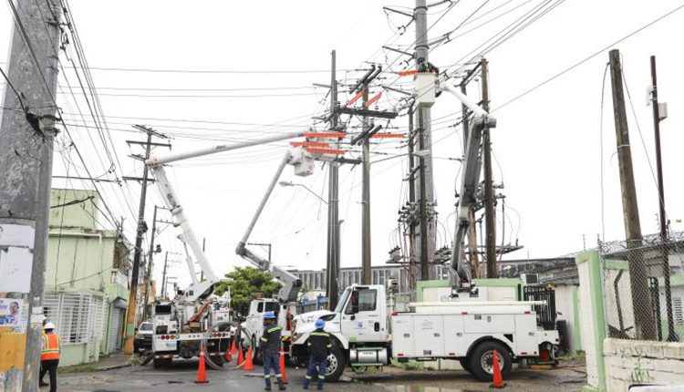 Brigada de Edeeste en plena labor.