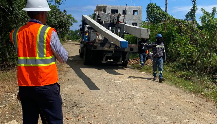 Edeeste mejora el suministro en la región este.