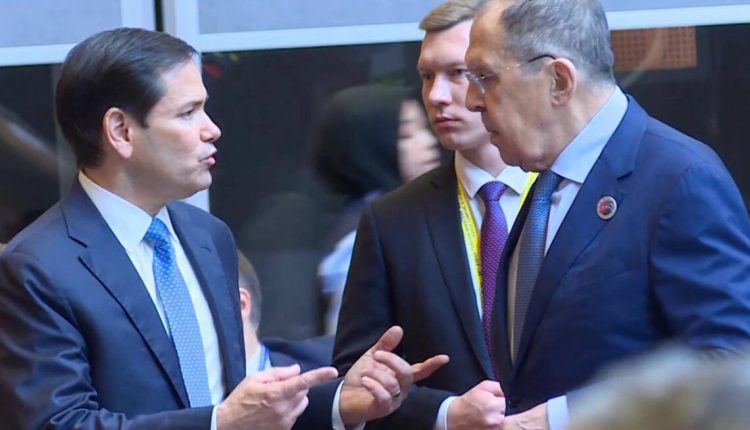 Marco Rubio y Serguei Lavrov mantienen contacto para cumbre entre Putin y Trump.