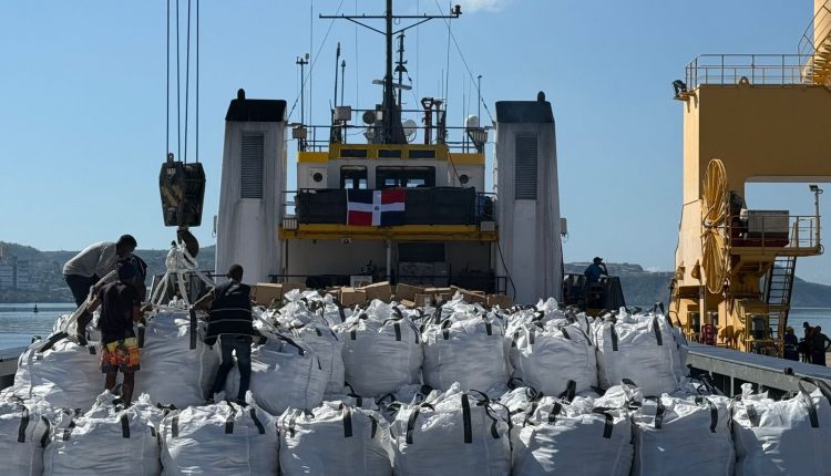 Entrega de autoridades dominicanas a Cuba y Jamaica.
