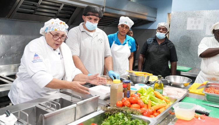 INABIE mejora calidad de la alimentación.