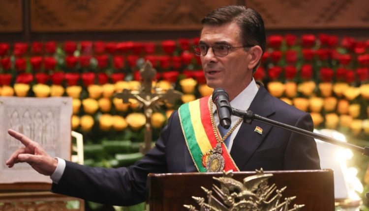 Juramentación de Rodrigo Paz.