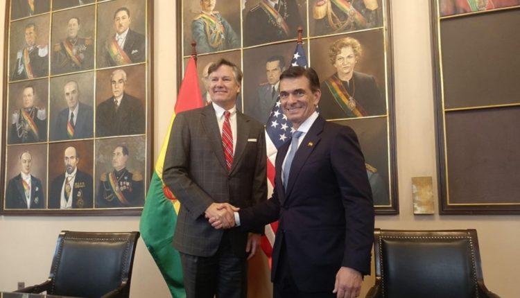 Christopher Landau Y Rodrigo Paz.