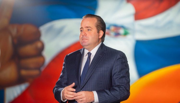 José Ignacio Paliza, ministro de la Presidencia y presidente del PRM.