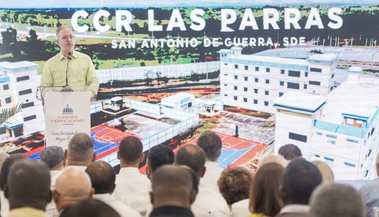 Vivienda entrega módulos de Las Parras.