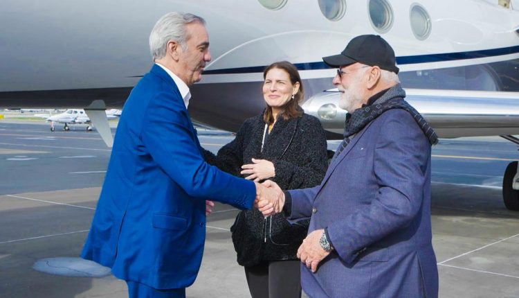 Recibimiento de Luis Abinader en California.