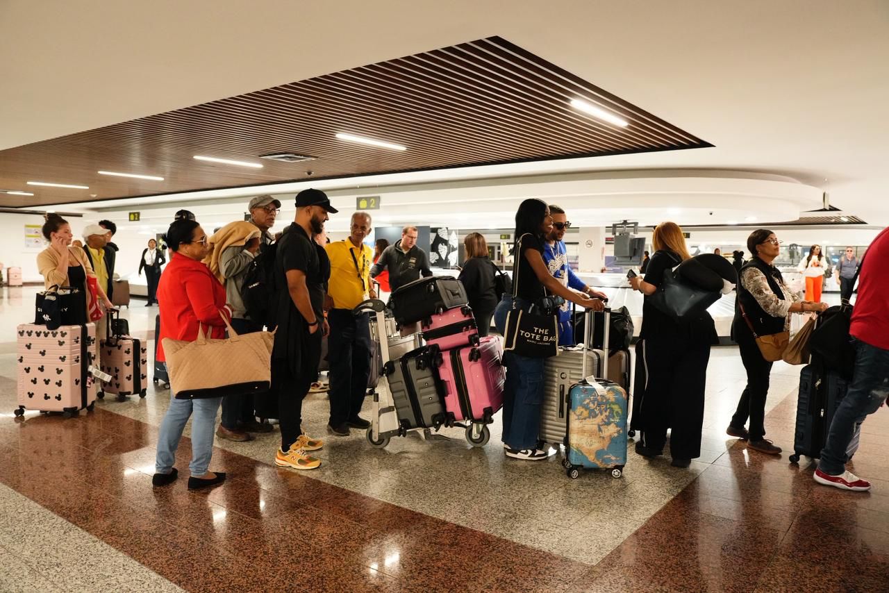 Dominicanos se beneficiarán de gracia hasta enero.