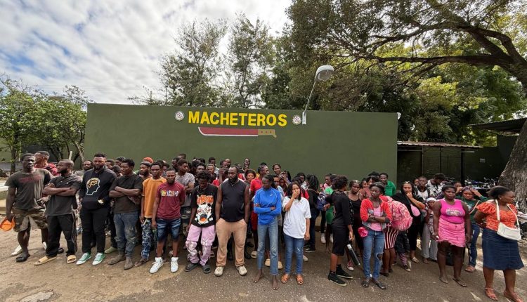 Algunos de los indocumentados detenidos.