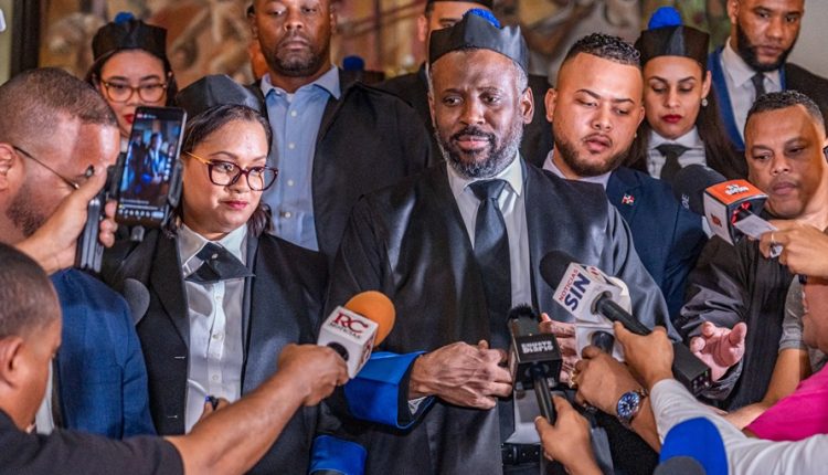 Wilson Camacho junto a otros fiscales por el caso de SENASA.