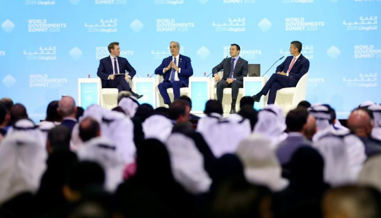 Abinader promueve inversión en actividades en Dubái.