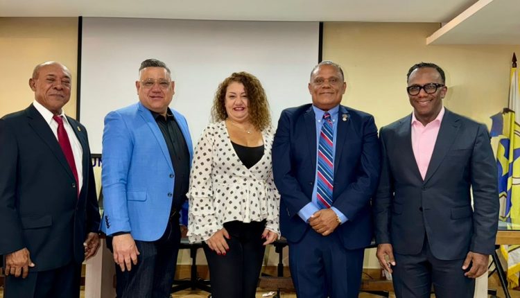 Empresarios de Santo Domingo Este.