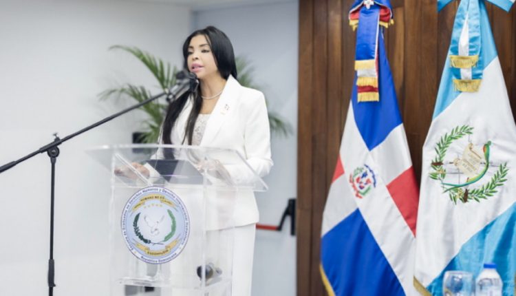 Yeni Berenice Reynoso