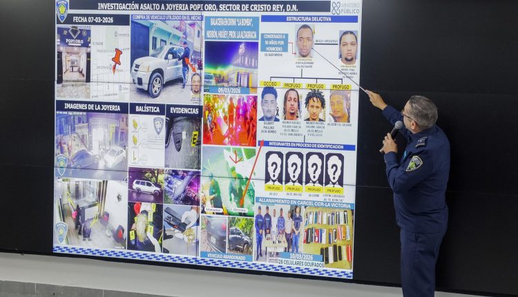 Diego Pesqueira ofrece detalles sobre el robo en joyería en Cristo Rey.